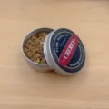 Virutas de madera de cerezo natural en lata metálica para el ahumado de cócteles y barbacoa - Madera de cerezo / Paquete de 20g (57x27mm)