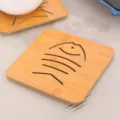 Eco-friendly cute fish pattern hollow bamboo coaster for kitchen heat protection - Fish