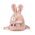 Adorable mochila rosa de peluche con orejas de conejo y un suave colgante de personaje - Rosa