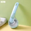 Multifunktionale Bade- und Shampoonierungsbürste mit Flüssigkeitsspender, in Blau - Badebürste mit langem Griff / Blau
