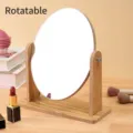 Eleganter drehbarer ovaler Tisch-Schminkspiegel aus Holz mit natürlichem Finish - Rotierender Ovaler Stil