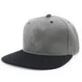 Gorra snapback premium de dos tonos con visera plana en gris y negro minimalista - Ajustable / Gris Oscuro + Negro