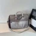 Large capacity gray nylon travel duffel bag with shoulder strap for fitness and weekend trips - M / Gray