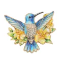 Exquisite farbenfrohe Kolibri- und Blumenbrosche mit funkelnden Strasssteinen für Damen. - AB-Farbe