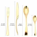 Elegante gouden roestvrijstalen bestekset met mes vork en lepels inclusief afmetingen - Servies Collectie / Goud