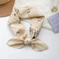 Pañuelo cuadrado de algodón crema con estampado paisley vintage para combinar con camisas - Pañuelo Cuadrado Pequeño Cachemira Vintage (MBFJ41) / Blanco Roto