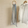 Eleganter leichter gestreifter Chiffon-Seidenschal in Blau und Orange für den Sommer - 150cm / Blau-Braun Gestreift
