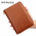 Portafoglio da viaggio e porta passaporto in pelle marrone con blocco RFID - Marrone