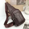 Bolso de pecho para hombre marrón oscuro textura lichi - Café