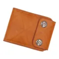 Stilvolle hellbraune Herren-Kurzbrieftasche aus Leder mit praktischem Doppel-Druckknopf - Einfacher Stil mit Doppelten Druckknöpfen (D02-2) / Braun