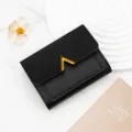 Cartera corta negra elegante para mujer con una hebilla metálica dorada en forma de V - Negro