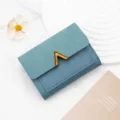 Cartera corta minimalista azul para mujer con hebilla metálica en V dorada - Azul