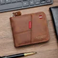Portafoglio corto da uomo in pelle oliata marrone con zip e dettagli di cucitura - Caffè Chiaro (D5541)