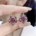 Elegant flower-shaped earrings with purple crystals in a gold setting - Flower Style (E2555) / Purple