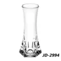 Vista de cerca de un jarrón de plástico de cristal transparente con facetas decorativas - Estilo de Corte Hexagonal (JD-2994) / 7*15.1cm