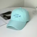 Close-up detail of a mint green baseball cap with navy blue New York embroidery - New York Style / Adult 55-58cm / Light Green