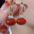 Eleganti orecchini a goccia in smalto rosso con fiocco di cristallo e cerchi oro - Stile Borsa della Fortuna Palla Rossa Fiocco (E3682) / Rosso oro