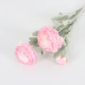 Mooie 3-koppige roze geflokte ranonkel kunstbloemtak voor bruiloft en huisdecoratie - Dieproze
