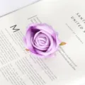 Tête de rose artificielle en velours violet 7cm pour mariage voiture et décoration gâteau - Mauve Clair