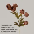 Vue détaillée de la pivoine artificielle à 6 têtes en teinte brun vintage - Café Foncé