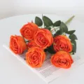 Ramo de 7 rosas artificiales de seda naranja para bodas y decoración del hogar. - Ramo de siete cabezas / Rojo Anaranjado