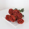 Set de 7 rosas artificiales en elegante naranja quemado para hogar - Ramo de siete cabezas / Caramelo
