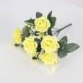 Bouquet di rose gialle finte con 6 teste fiori artificiali per decorazione tavola casa - Giallo