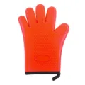 Red silicone 5-finger oven mitt with heart pattern, heat-resistant kitchen glove. - 1pc Red