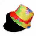 Chapeaubob réversible avec motif tie-dye coloré et côté noir uni, chapeau de soleil chic. - Taille Adulte 55-58cm / Style Tie-Dye Arc-en-Ciel Spiral (2)