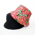 Chapeau bob réversible pour homme et femme, avec imprimé numérique et un design noir. - Style 21