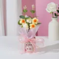 Handgemaakte gehaakte zonnebloem boeket in roze emmer cadeau voor leraar dag decoratie. - Emmer voor de Dag van de Leraar mit 5 gebreide puff-bloemen (geel)