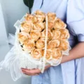Champagne soap rose bouquet with pearl chain, elegant gift for Valentine's Day or Teacher's Day - Cappuccino