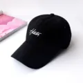 Casquette de baseball noire classique avec broderie cursive blanche pour un style chic. - Adulte Réglable 55-59cm / Noir