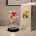 Rose galaxie sous dôme en verre avec LED et boîte cadeau blanche pour cadeaux - Coffret Blanc (Avec Rose à LED 3 Feuilles) / Fleur Rouge