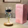 Rosa galassia in cupola di vetro con luci LED e confezione regalo rosa coordinata inclusa - Confezione Regalo Rosa Base in Legno / Floreale Viola