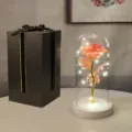 Rosa a LED in cupola di vetro con luci calde e elegante scatola regalo nera - Rosa Colorata con Base Bianca (Scatola Regalo Nera) / Rosa