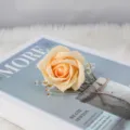 Edler Champagner Seifenrose Blütenkopf mit grünem Sockel für DIY-Valentinstagsstrauß - Dreischichtiger Kopf / Champagner