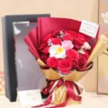 Elegant soap rose bouquet featuring 18 red and pink flowers in a luxury gold and red wrapping - With Handbag (18pcs Window Gift Box) / Red