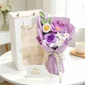 Bouquet di fiori all'uncinetto fatto a mano con sacchetto regalo e biglietto, viola - Stile Viola (Con Borsa Regalo Biglietto)