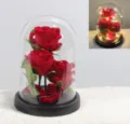Rose di velluto rosso in grande cupola di vetro con luci LED, ornamento decorativo - Tre Rose Tonde / Cupola in Acrilico Grande / Rosso