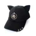 Détail d'une casquette de baseball noire avec oreilles de chat et anneaux métalliques - Adulte 55-58cm / Style Pendentif Sourire / Noir