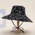 Wide brim bucket hat for women, stylish foldable digital printed sun protection beach cap. - English Letter Black