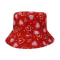 Cappello da pesca rosso con stampa di cuori bianchi e rosa in stile dolce per uso quotidiano. - Adulto 55-58cm / Motivo cuore e freccia rosso