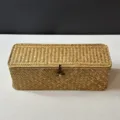 Traditional hand-woven seagrass storage box with lid and vintage buckle closure for desk - Plain Style / 32x12x11cm