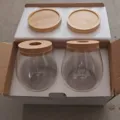 Juego de dos jarrones de vidrio transparente con tapas de corcho y bases de madera - Estilo Pequeño Con Base (Embalaje de Algodón de Perlas / 2 Piezas)