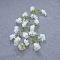 Élégante vigne de fleurs de cerisier artificielles blanches pour décor de mariage - Blanc
