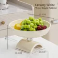 Coupe à fruits élégante blanc crème avec texture ondulation et socle moderne stylé - Water ripple fruit plate cream white