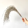 Primo piano di rami di salice piangente glitterati oro per decorazioni di Natale - 98CM / Oro champagne