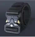 Robuster schwarzer Taktik-Gürtel für Herren mit Metallschnalle und strapazierfähigem Canvas - 120cm / Schwarz