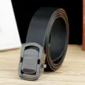 Macro detail of premium black genuine leather belt with a gunmetal automatic buckle - Black (Style 01) / 110cm